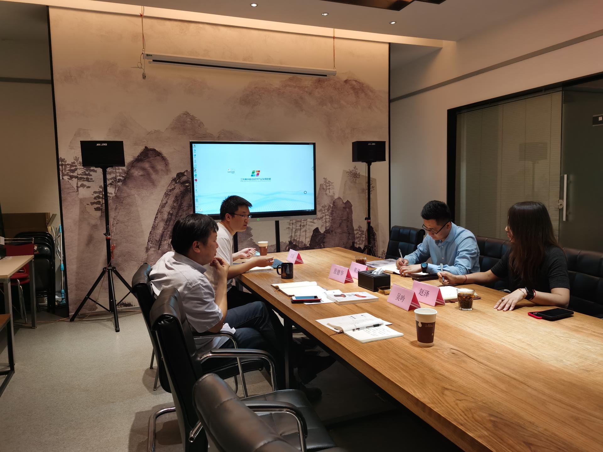 中信建投，國內(nèi)政策發(fā)力新動(dòng)向分析，中信建投深度解析，國內(nèi)政策發(fā)力新動(dòng)向