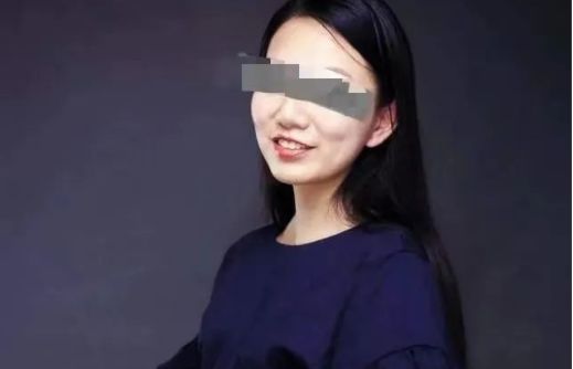 四川老師上網(wǎng)課遭遇意外風(fēng)波，涉黃事件的警示與反思，四川老師網(wǎng)課涉黃事件，警示與反思