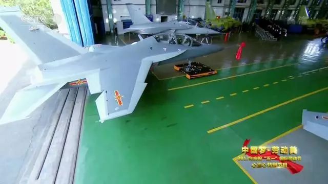 殲-20戰(zhàn)斗機(jī)尺寸與長(zhǎng)寬詳解，殲-20戰(zhàn)斗機(jī)尺寸詳解，長(zhǎng)寬比例揭秘