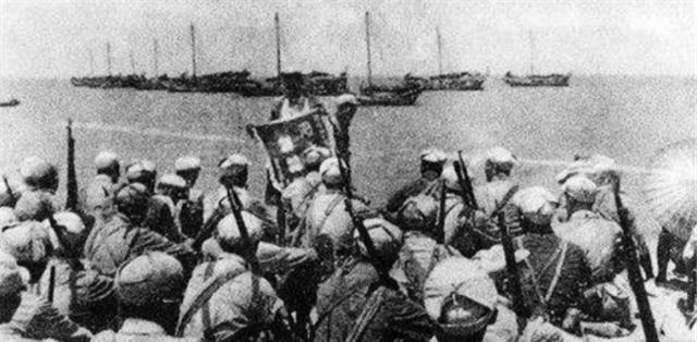 解放海南島將領(lǐng)名單及其歷史貢獻(xiàn)，解放海南島將領(lǐng)名單與他們的歷史貢獻(xiàn)解析