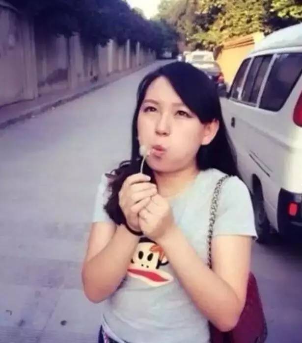 尋找本地單身女生的旅程，一場關(guān)于愛與真實(shí)的探索，尋找真愛之旅，探尋本地單身女生的心路歷程