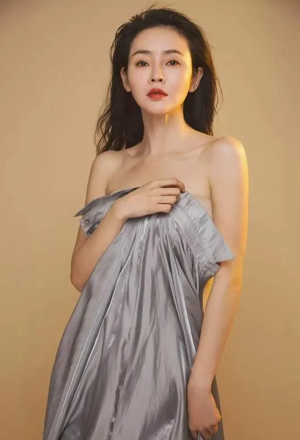 回族明星有哪些，閃耀的星光與文化的交融，回族明星的星光閃耀與文化交融