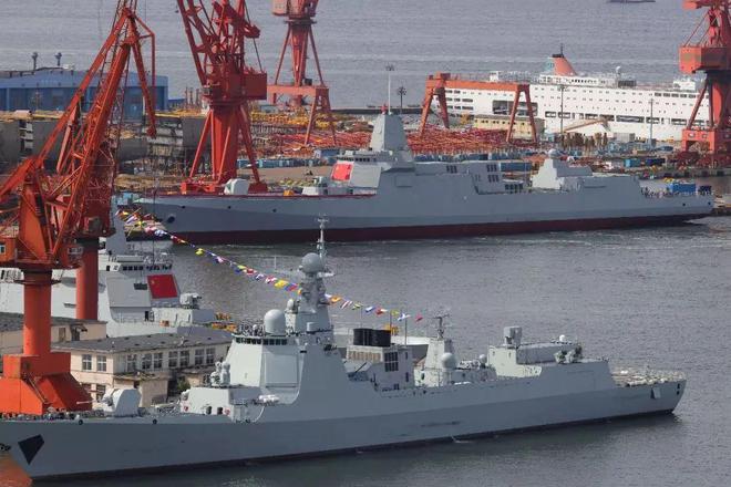 關(guān)于052D型驅(qū)逐艦造價的深度解析，深度解析，052D型驅(qū)逐艦的造價揭秘