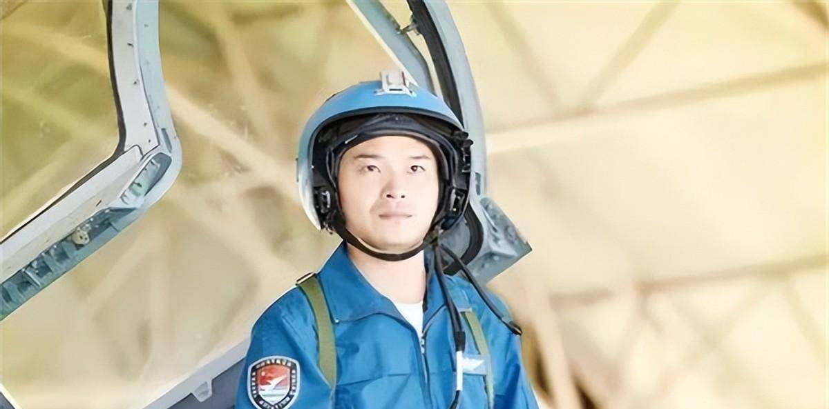 殲-20墜機(jī)事件中廖勇的無畏與英勇，廖勇在殲-20墜機(jī)事件中的無畏英勇表現(xiàn)