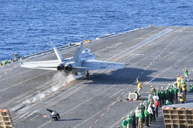 殲-15戰(zhàn)斗機(jī)，中國航空工業(yè)的驕傲與力量之源，殲-15戰(zhàn)斗機(jī)，中國航空工業(yè)的驕傲與力量展現(xiàn)