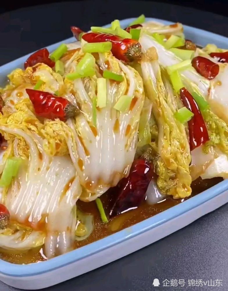 酸辣白菜的做法，一道家常美食的烹飪指南，家常酸辣白菜烹飪指南，輕松制作美味酸辣白菜的做法