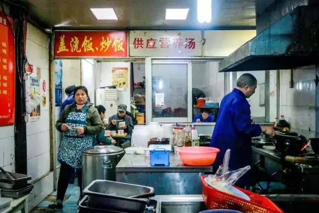 武漢剛剛突然宣布，重塑城市之光，引領(lǐng)未來新篇章，武漢重塑城市之光，開啟未來新篇章
