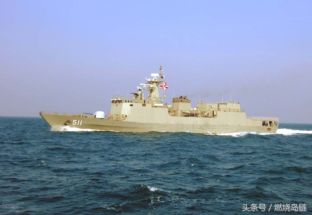 北大年級護衛(wèi)艦，守護青春，引領未來的航標，北大年級護衛(wèi)艦，守護青春，領航未來之夢