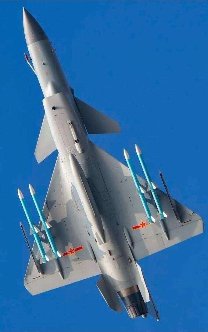 殲-10戰(zhàn)斗機(jī)性能簡介，殲-10戰(zhàn)斗機(jī)性能概覽