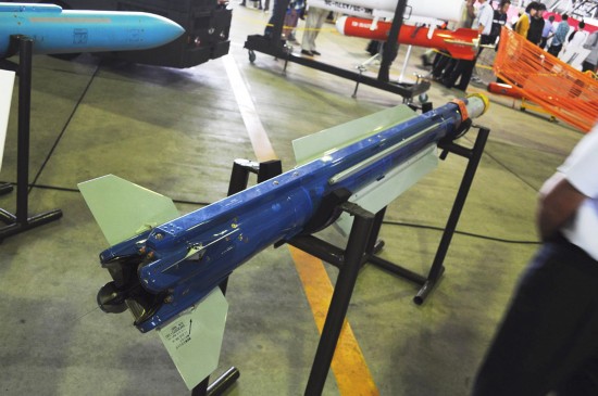 殲-10戰(zhàn)斗機(jī)，中國致命武器的驕傲，殲-10戰(zhàn)斗機(jī)，中國致命武器的驕傲典范