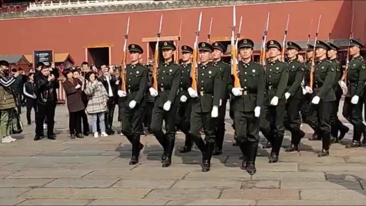 祖國不會忘記——三軍儀仗隊的榮耀與使命（完整版），三軍儀仗隊的榮耀使命，祖國的銘記與致敬（完整版）