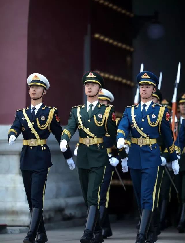 榮耀與力量象征