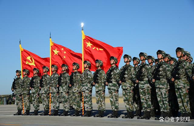 揭秘2019閱兵火箭軍方隊(duì)名單，榮耀與擔(dān)當(dāng)?shù)南笳鳎?019閱兵火箭軍方隊(duì)名單揭曉，榮耀與擔(dān)當(dāng)?shù)南笳? class=