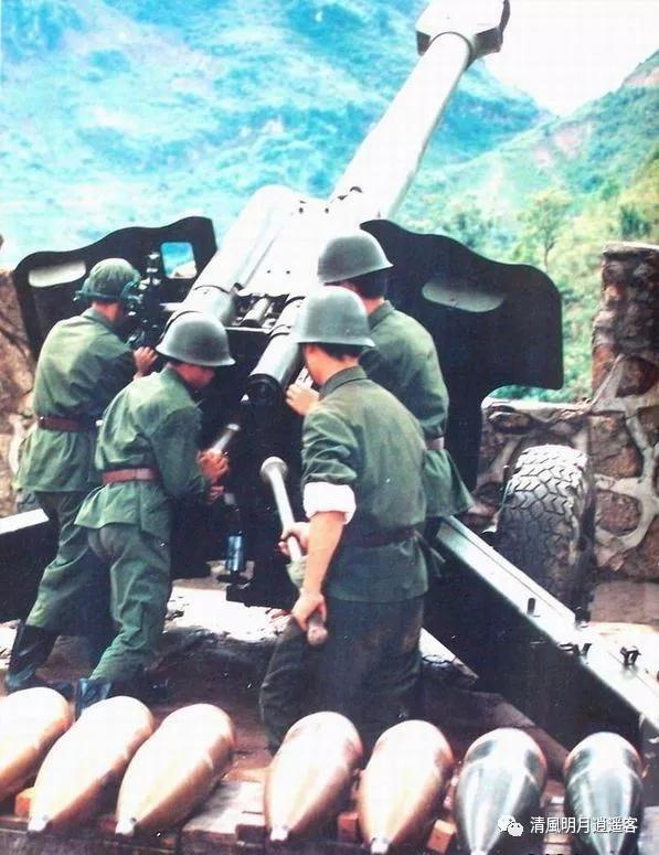 解放軍第一軍第一師，英勇無畏的先鋒力量，解放軍第一軍第一師，先鋒力量的英勇傳奇