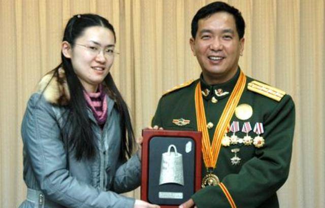 丁曉兵將軍與兒子丁陶，兩代軍人的榮耀與傳承，兩代軍人的榮耀傳承，丁曉兵將軍與兒子丁陶的故事